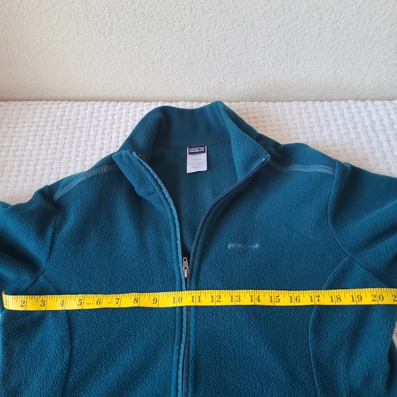 Patagonia Teal Women's Fleece Jacket Size L - Picture 4 of 6